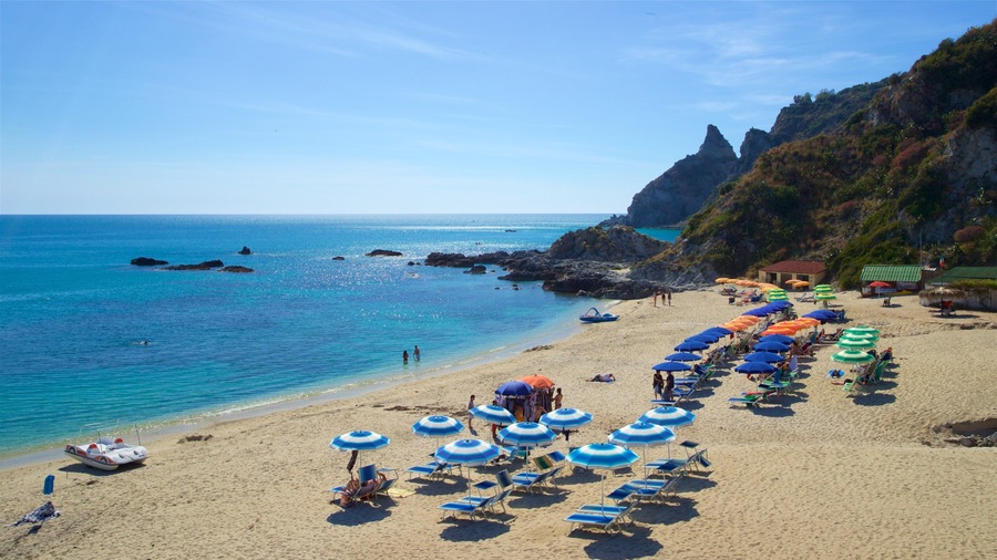 Grotticelle Beach