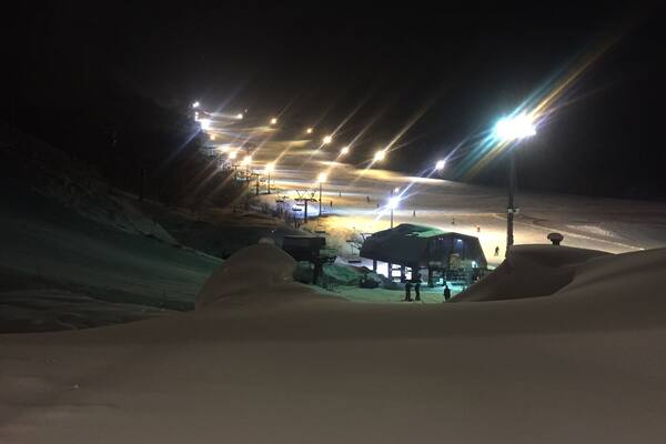 A view I could sit and watch for many an hour. Cortina does not disappoint. Great snow and terrain, it has it all, easy to get to by local train or a bus