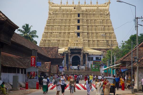 Padmanabhaswami Temple which includes a temple or place of worship and street scenes