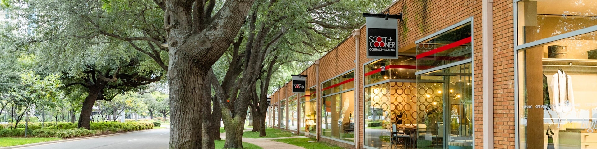 Dallas Design District showing signage