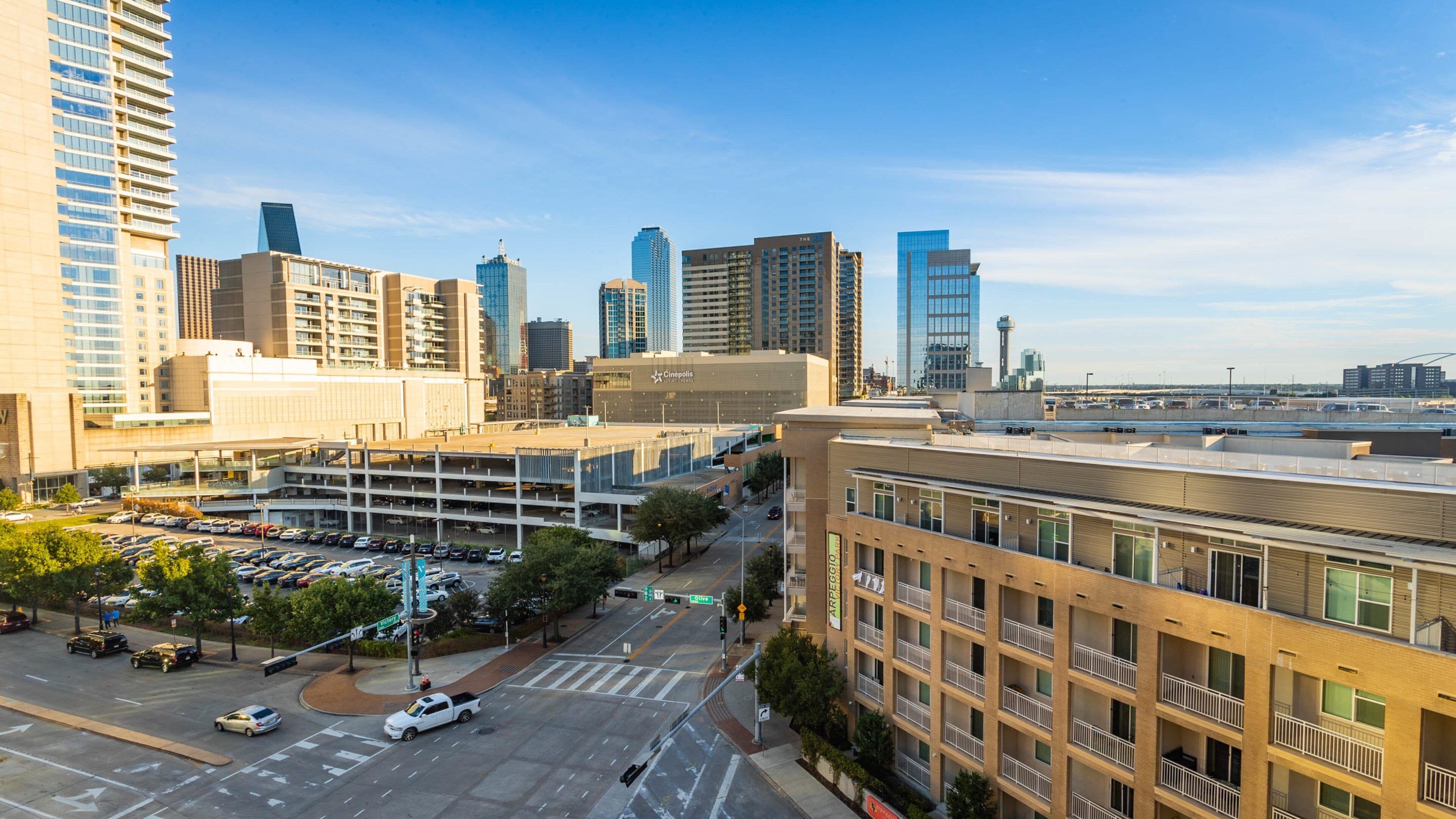 Victory Park which includes landscape views and a city