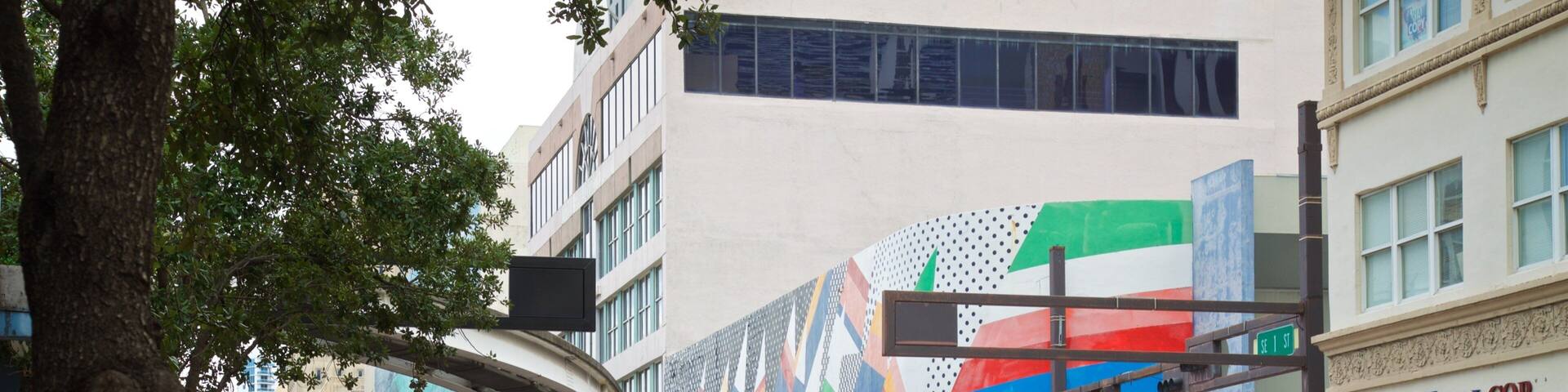 Downtown Miami Shopping District