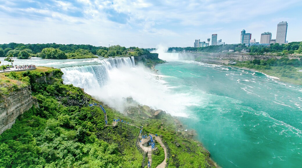 亚美利加福尔斯