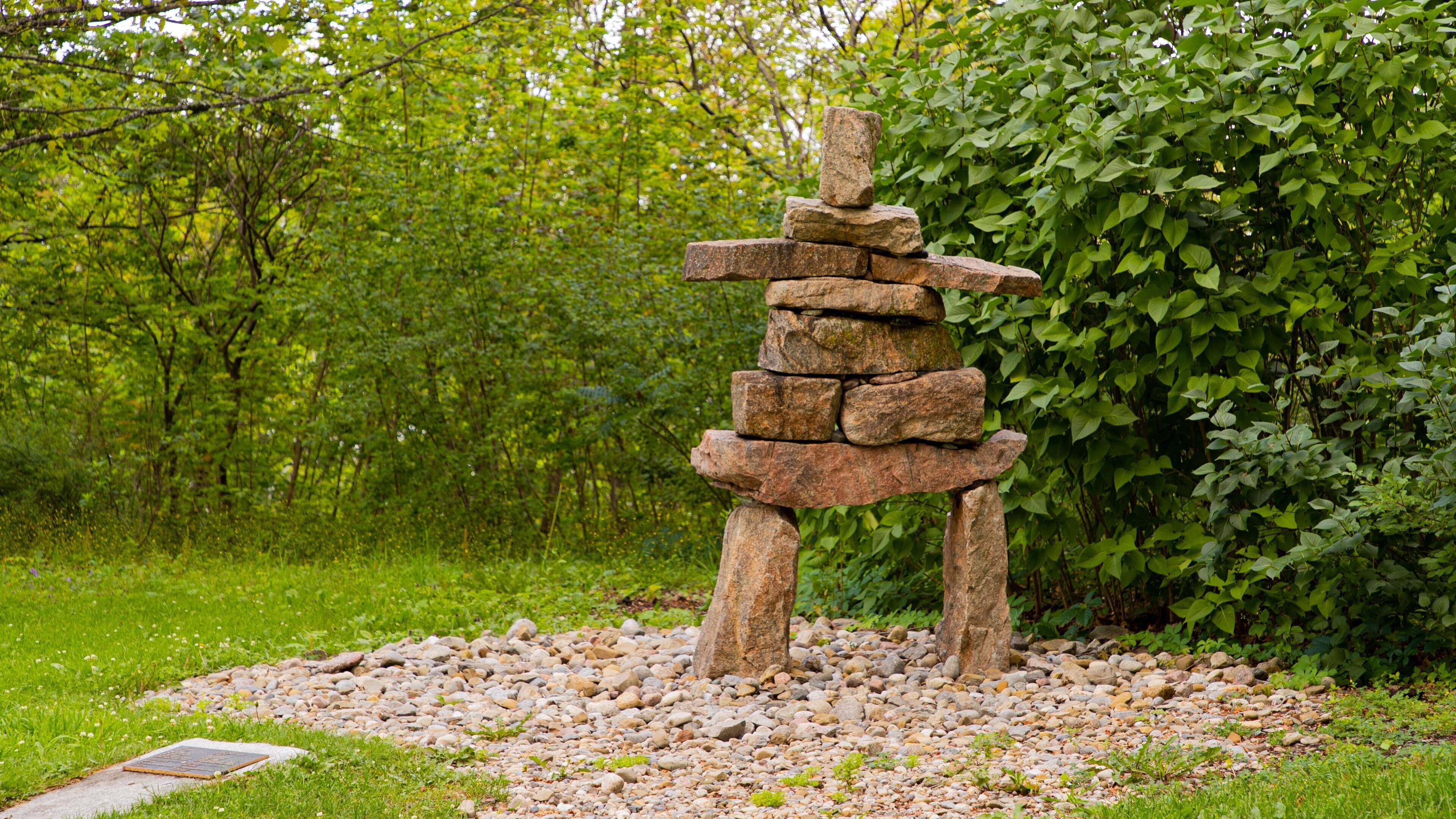 Rideau Hall which includes a park