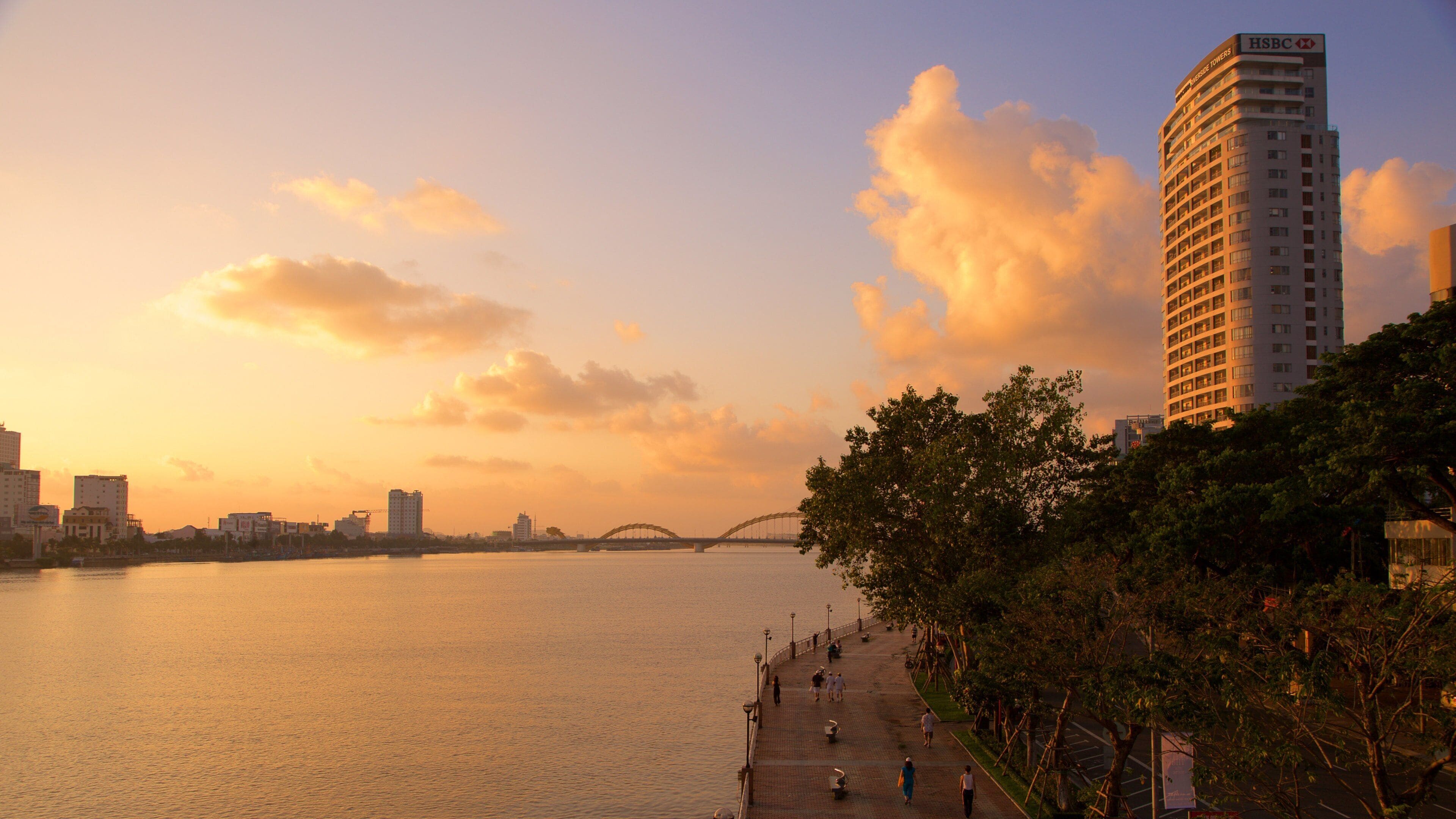 Han River showing a bridge, general coastal views and a sunset
