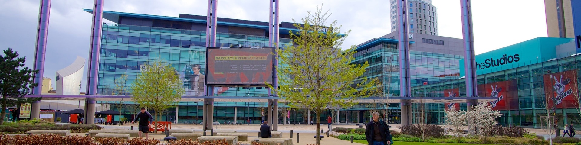 MediaCityUK featuring theater scenes, modern architecture and a garden
