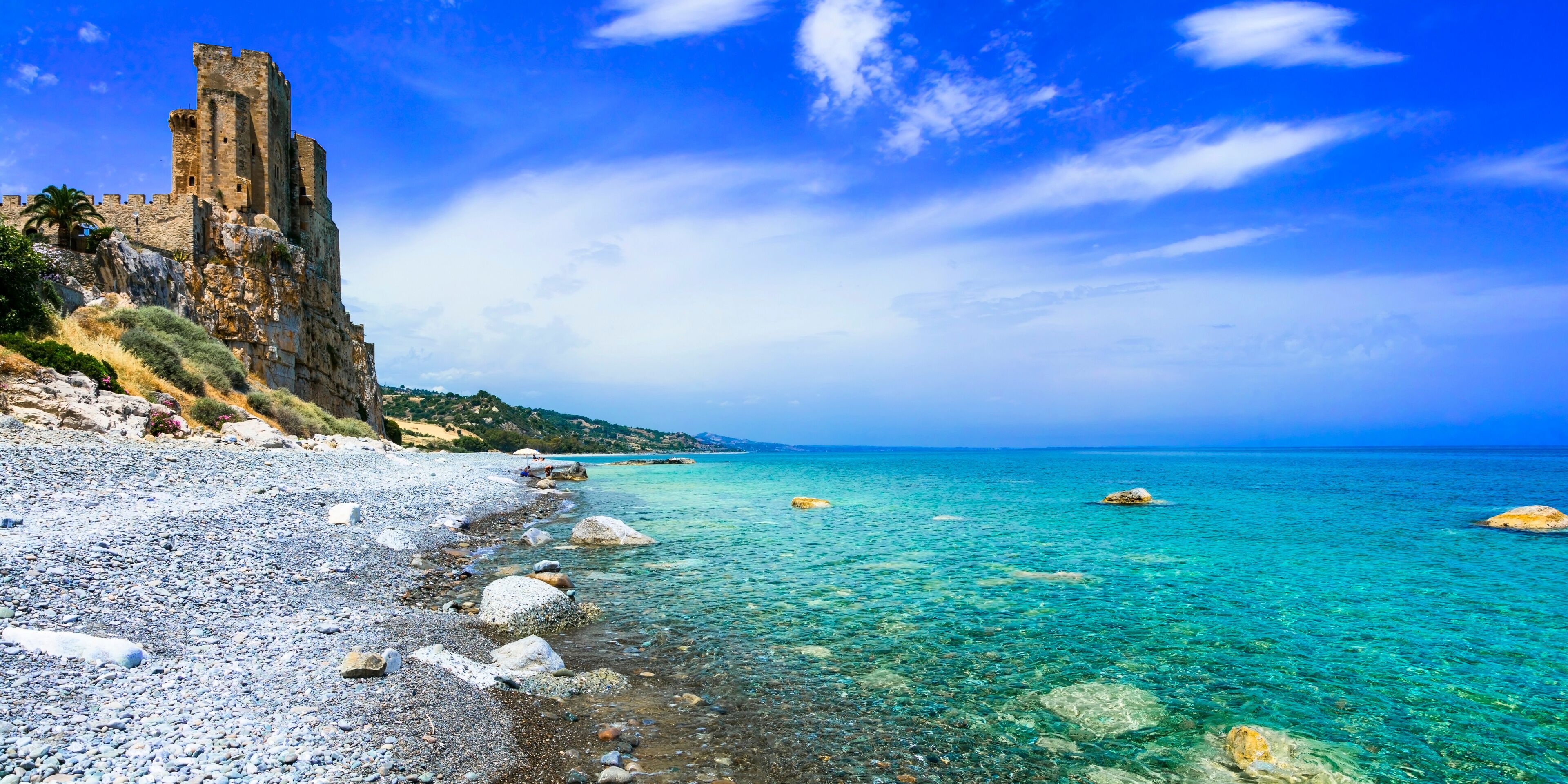 Beautiful beaches and medieval castles of Italy - Roseto Capo Spulico in Calabria