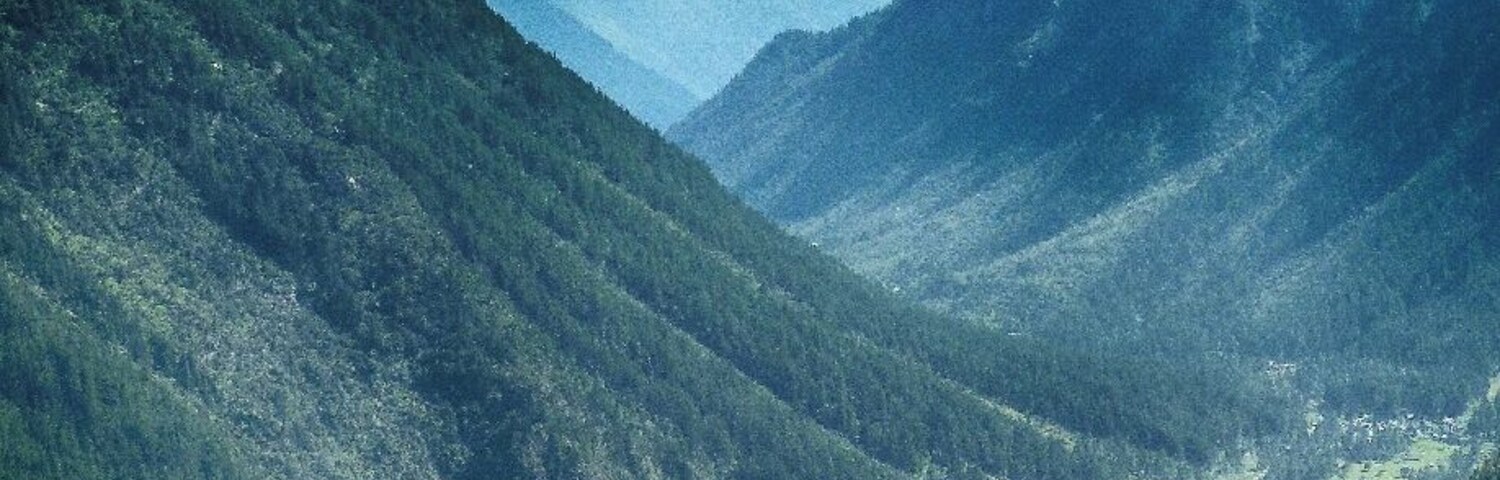 The Small Scenic Train at the Parc D’ Attractions du Châtelard. During the ride, along the flank of the mountain, the spectacular views from the Mont Blanc are breathtaking, passing through rocks and forests.
Read More here:
http://imoutoftheoffice.com/parc-d-attractions-du-chatelard-and-the-lac-d-emosson/