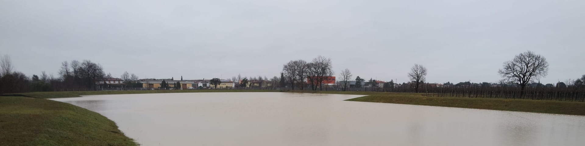 Bacino di laminazione pieno