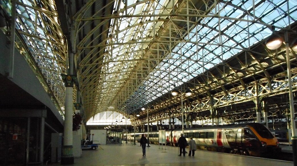 Manchester Piccadilly station