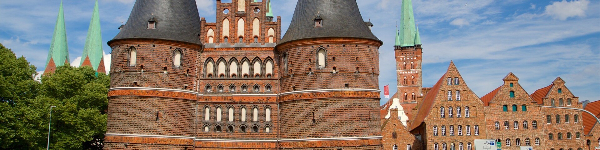 Museum Holstentor showing a garden and heritage architecture