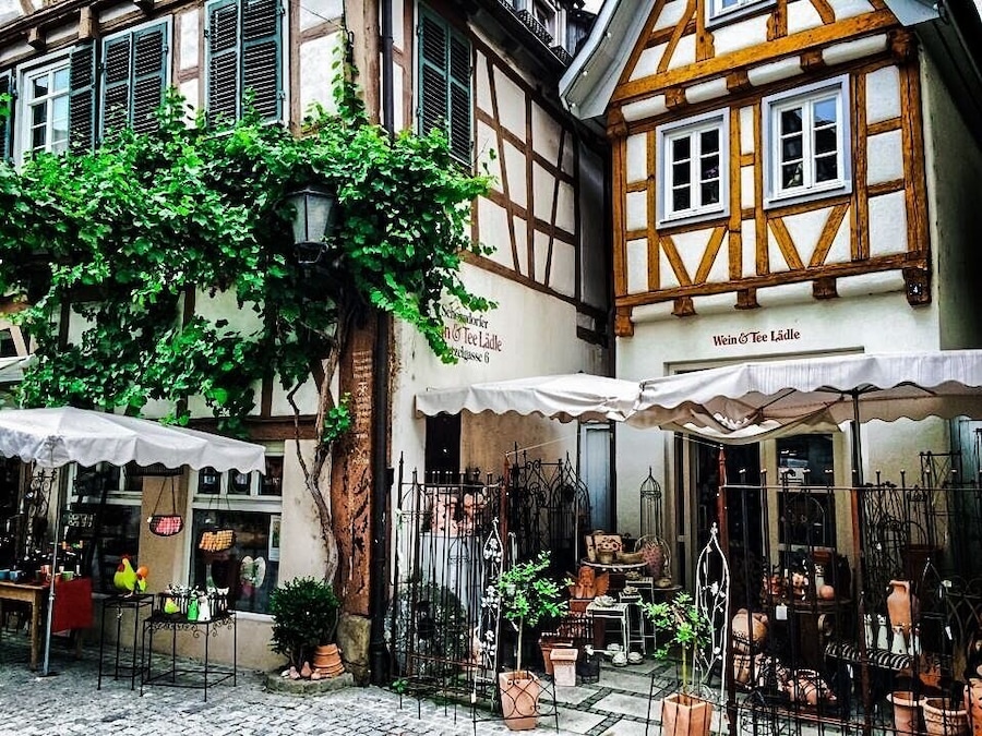 Nice and lovely shops
