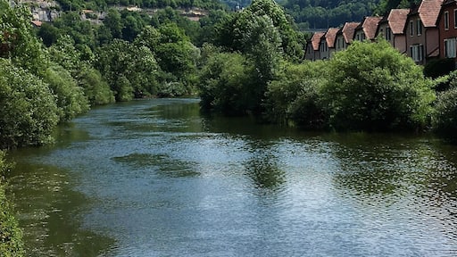 Founded by the Irish monk Ursicinus, Saint Ursanne is a picturesque, tranquil, medieval town on the banks of the river Doubs