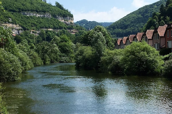 Founded by the Irish monk Ursicinus, Saint Ursanne is a picturesque, tranquil, medieval town on the banks of the river Doubs