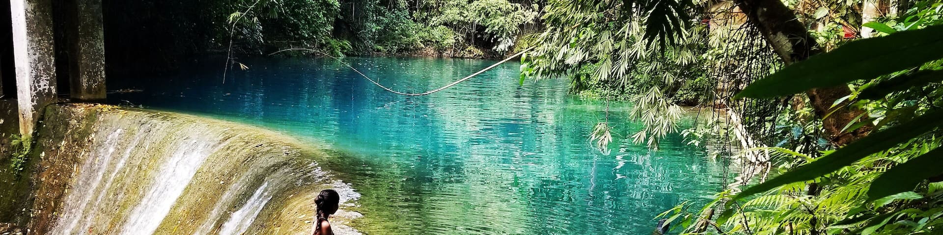 Kawasan falls in south Cebu is one of a great spot to visit, tho it was crowded during the time I visited.
#kawasanfalls
#nature