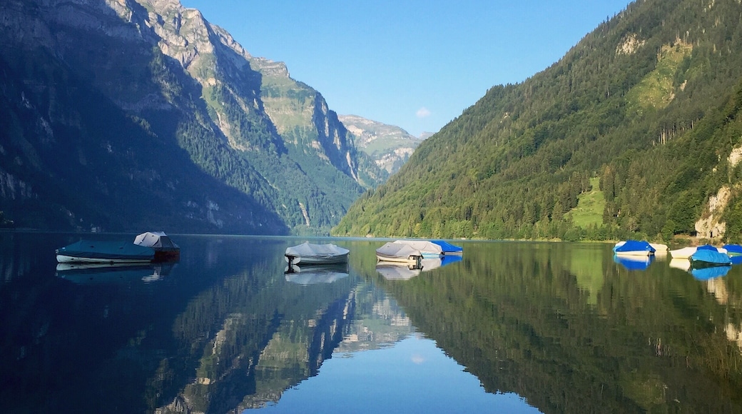 Turn the sight inside yourself and try to understand the #serenity of a clear blue mountain lake. 💙