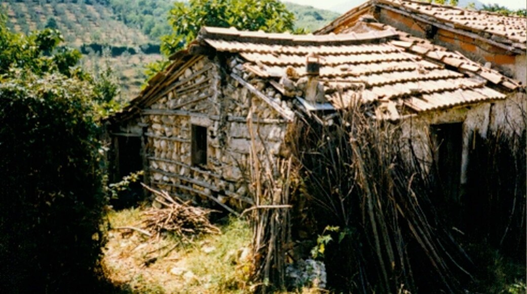 Italien - Sezze - Croce Moschitto - urige Hütten - Juli 1987