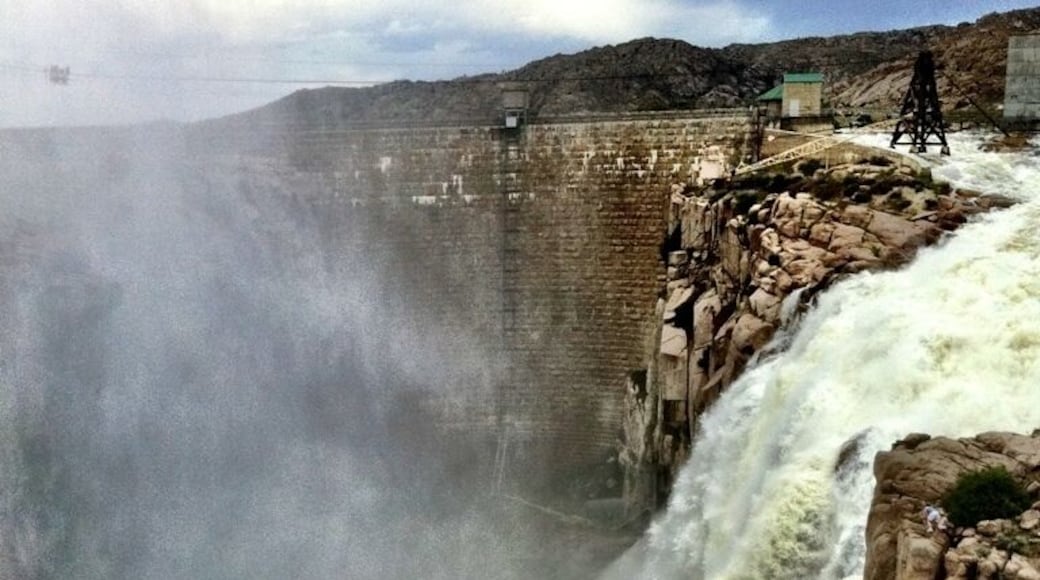 We visited the dam when the Platte river was in flood. Awesome!