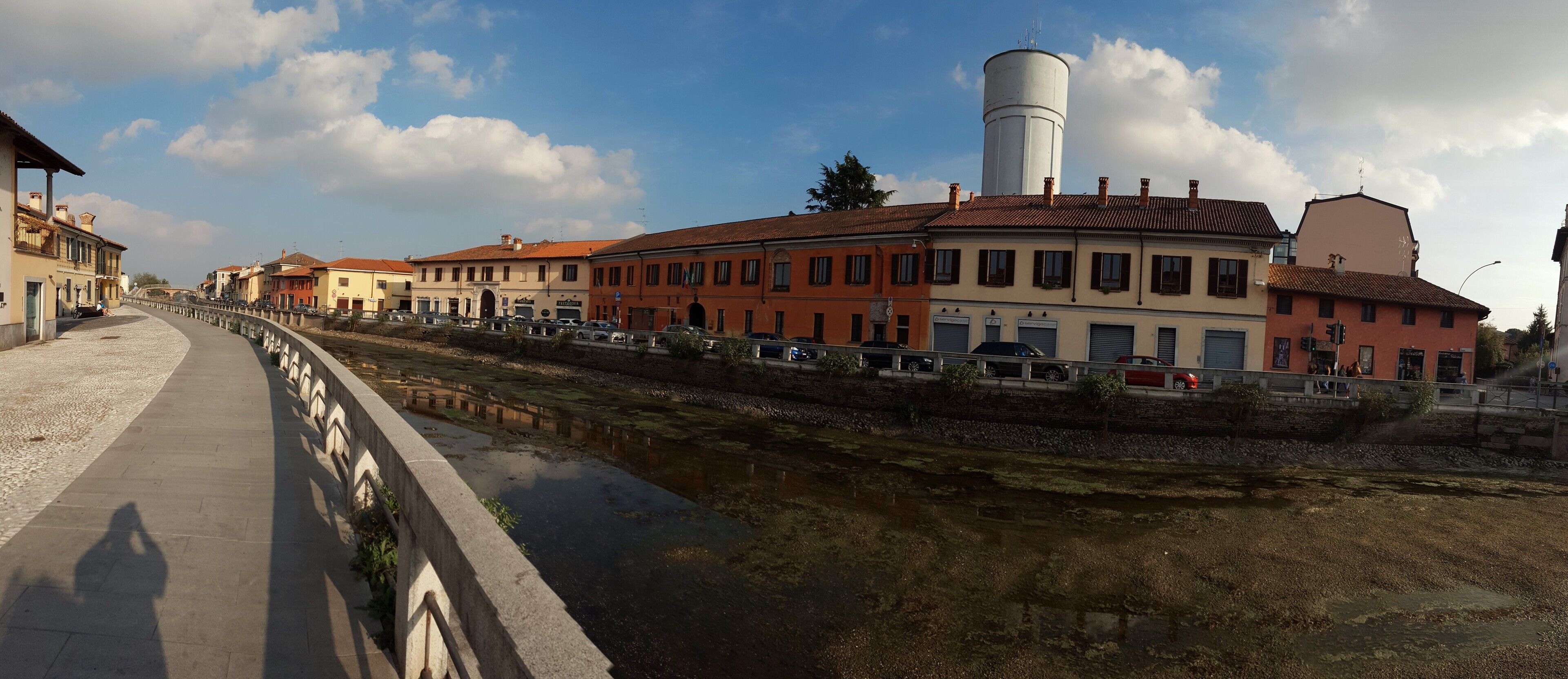 Gaggiano - Naviglio Grande e Via Roma Gaggiano - Naviglio Grande e Via Roma
