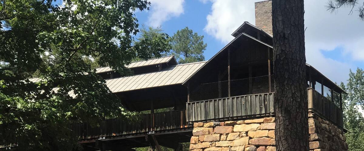 Great place to take the kids! Great RV park. There are weaving, pottery, art demonstrations on most weekends. It is shaded and a great place to ride bikes. There is even an old church , a general store and an ice cream shop!