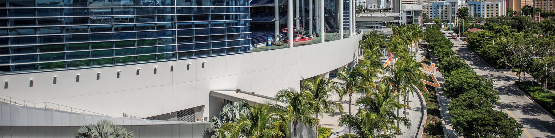Miami_MarlinsPark_6192922-0002