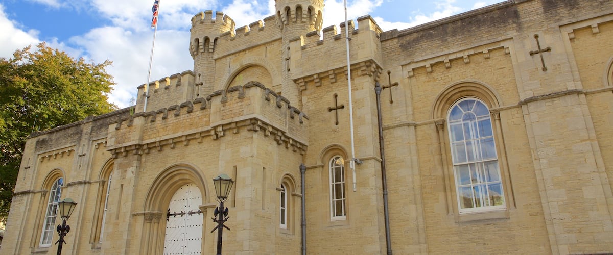 Oxford Castle Unlocked showing a castle, heritage elements and heritage architecture