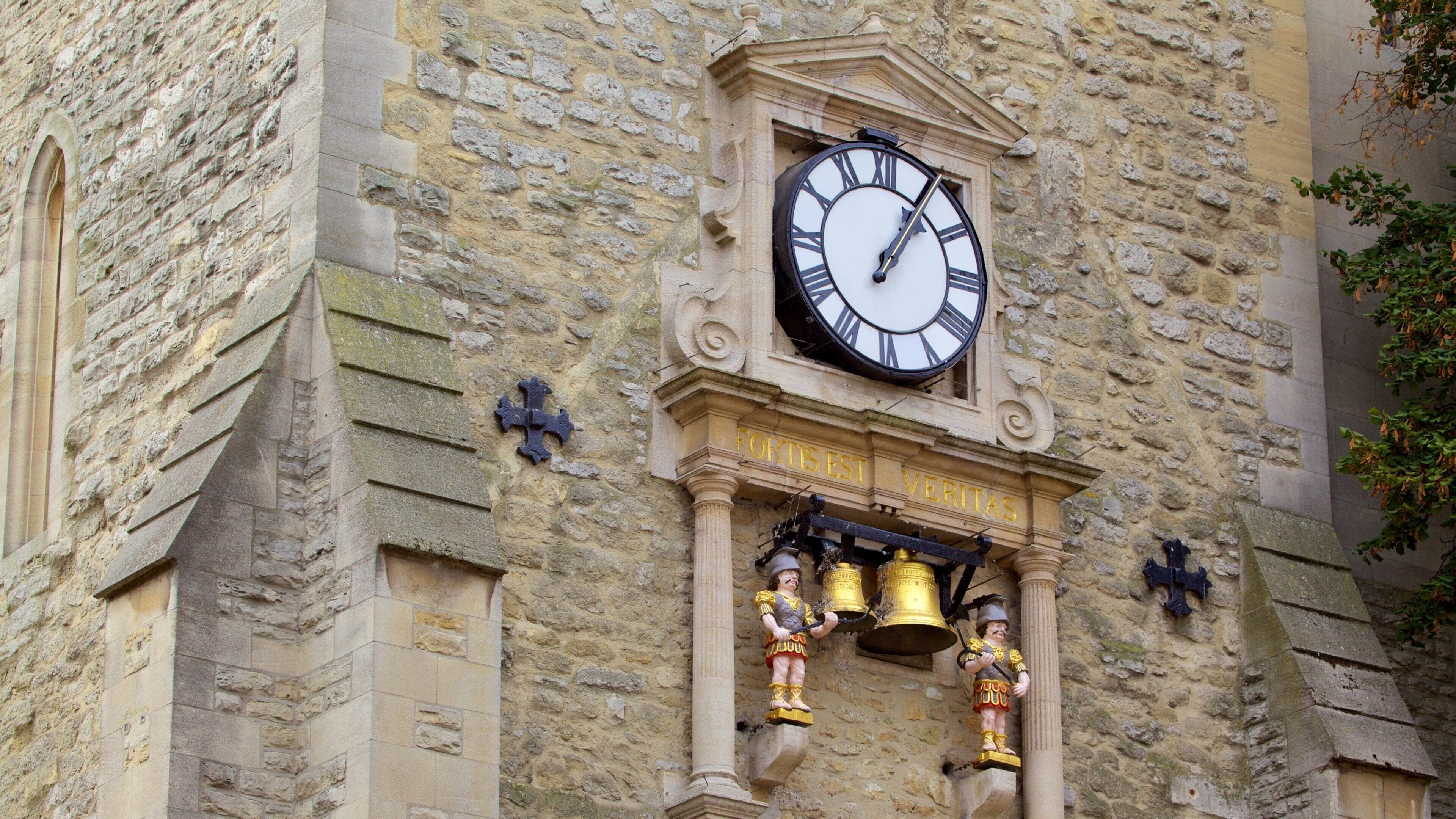 Carfax Tower which includes heritage elements