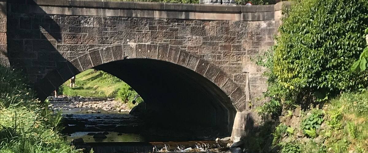 Dollar, Clackmannanshire, Scotland 🏴 looking up towards the Ochil Hills from the town.