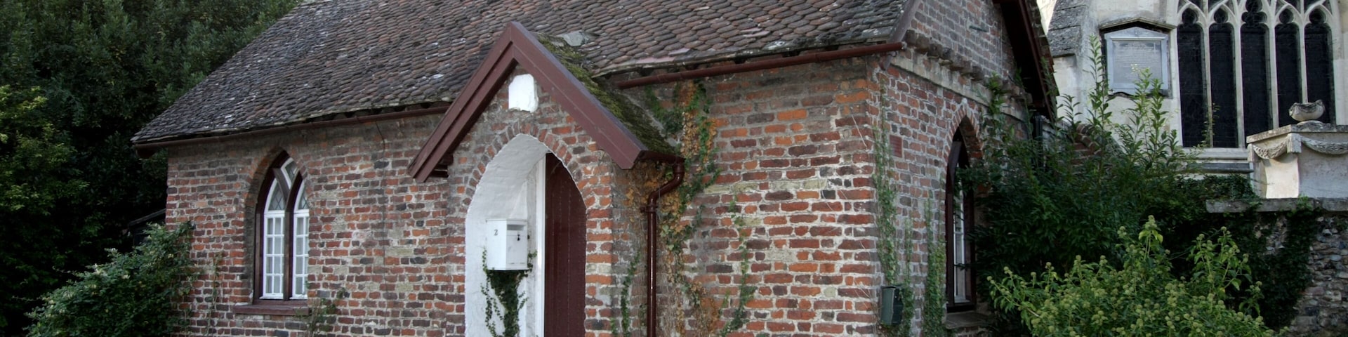 Manor Farm Lodge Wikidata has entry Q26616032 with data related to this item.