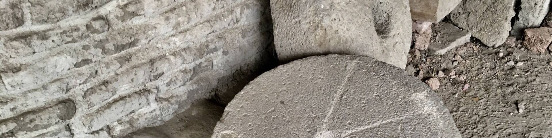 Checked out some California history at Petaluma Adobe State Historic Park. Great info and artifacts from 1880s life in California. Great little park with easy access.
#InStone
#CAStateParks
#History #Patterns