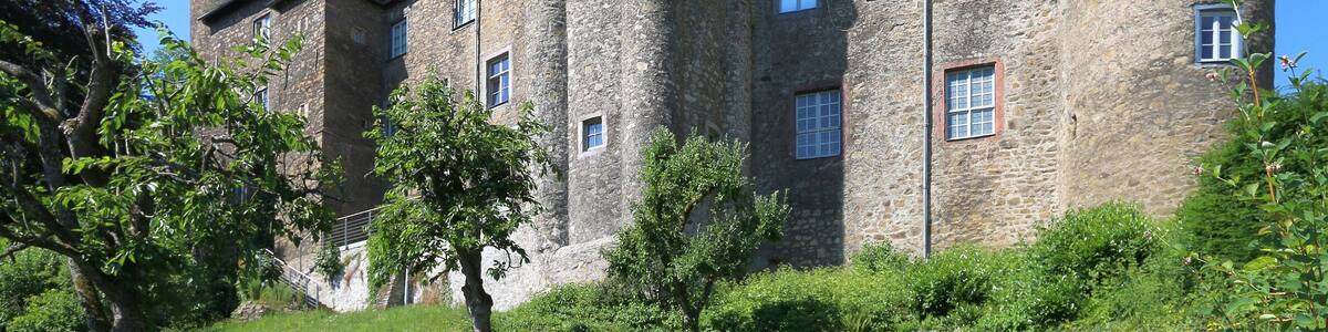 This is a picture of the hessian Kulturdenkmal (cultural monument) with the ID
