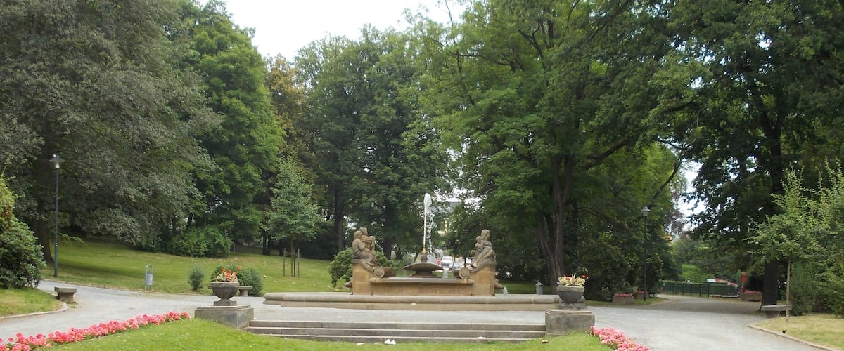 Bismarckhain, a park in Crimmitschau (Zwickau district, Saxony), with Wettin Fountain
