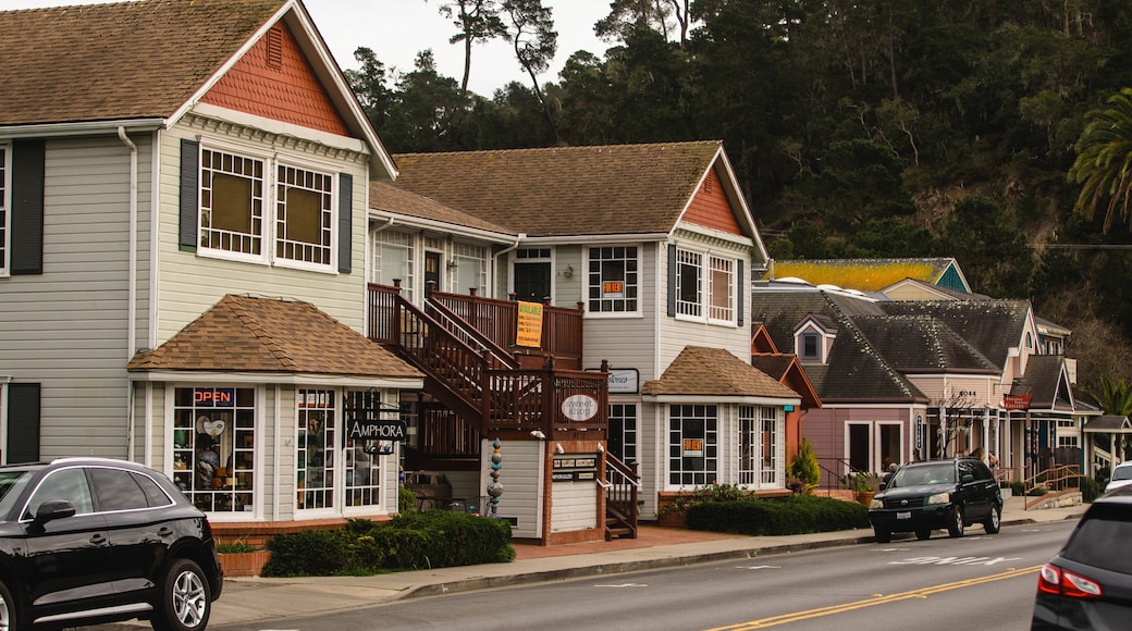 Cambria showing a small town or village