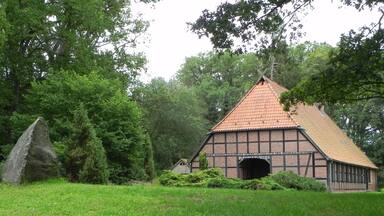 Ehemaliges Bauernhaus von 1844 in Lopau, Lüneburger Heide, Germany.