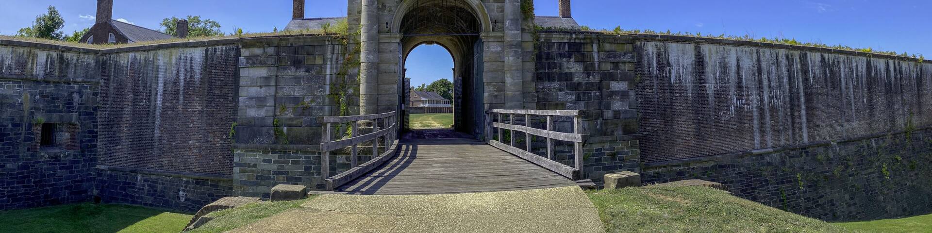 Fort Washington Park, in Fort Washington, Maryland. Historic defensive fort protecting Washington D.C., overlooking Potomac River. National Park Service, National Capital Parks-East. Gatehouse.