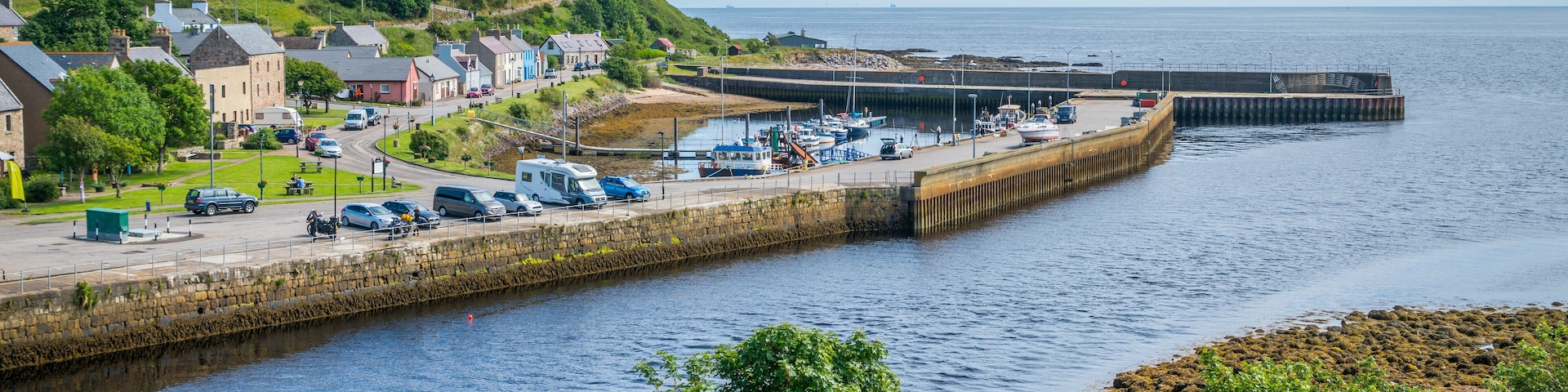 Helmsdale, village on the east coast of Sutherland, in the Highland council area of Scotland.