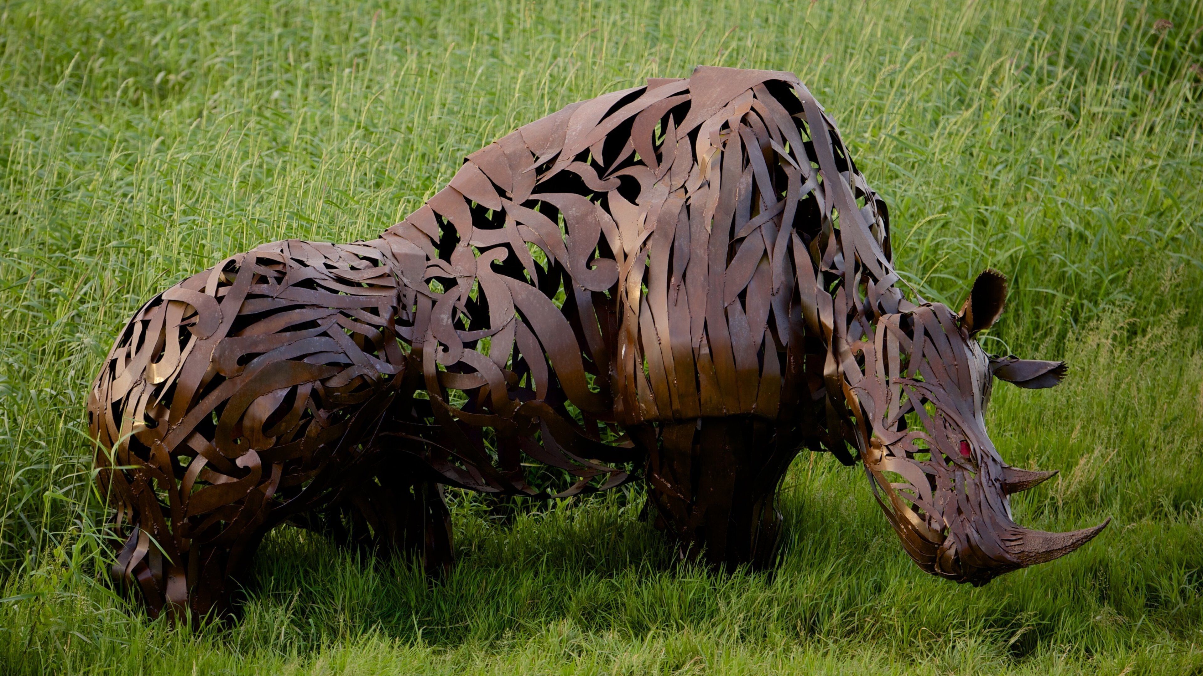 Chaumont-sur-Loire featuring outdoor art