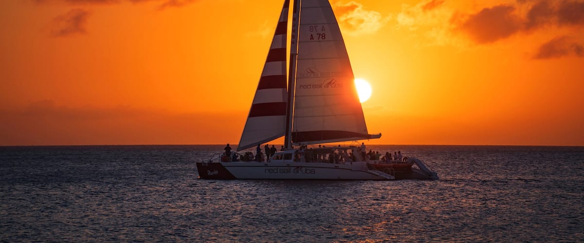 Watching the sailing boats glide across the water backlit by the setting sun at this rather low-key place on Aruba is an awesome way to end the day.