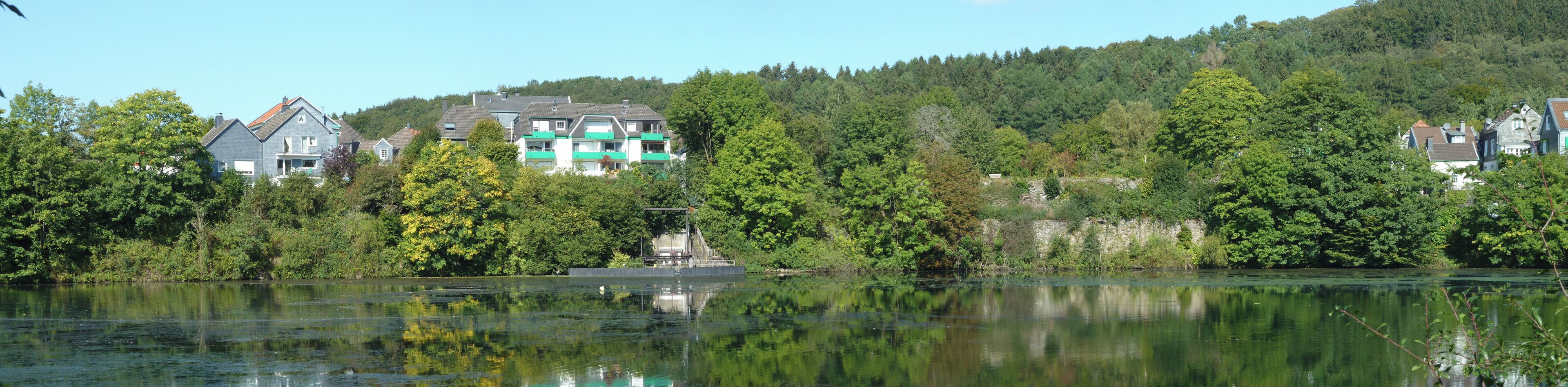This is a photograph of an architectural monument. It is on the list of cultural monuments of Wuppertal, no. B034