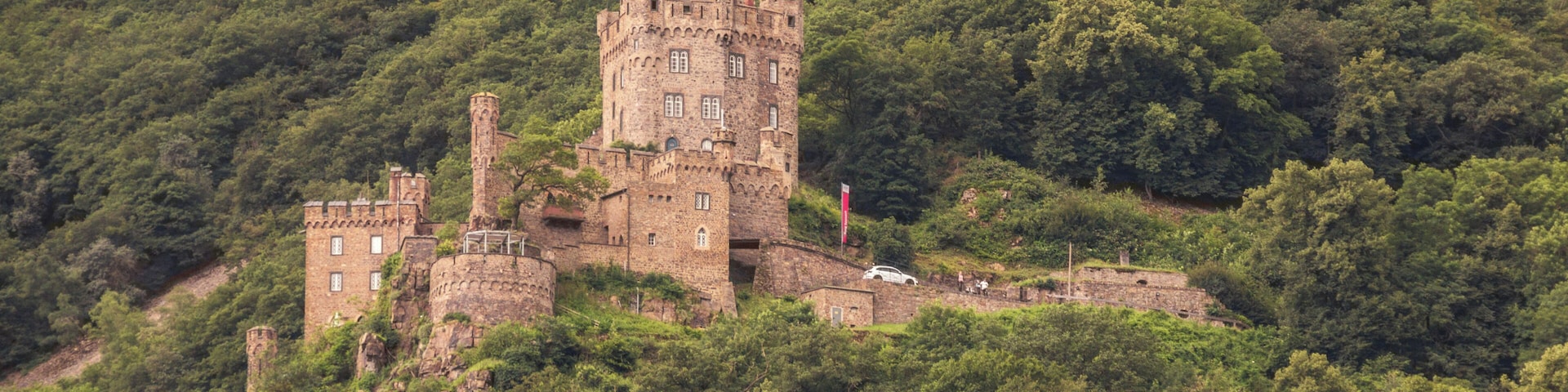 Burg Sooneck im oberen Mittelrheintal