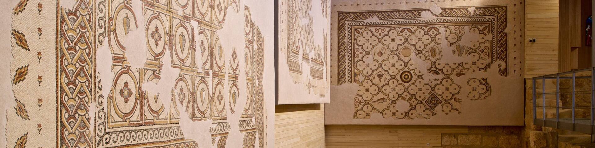 Mount Nebo showing interior views and heritage elements