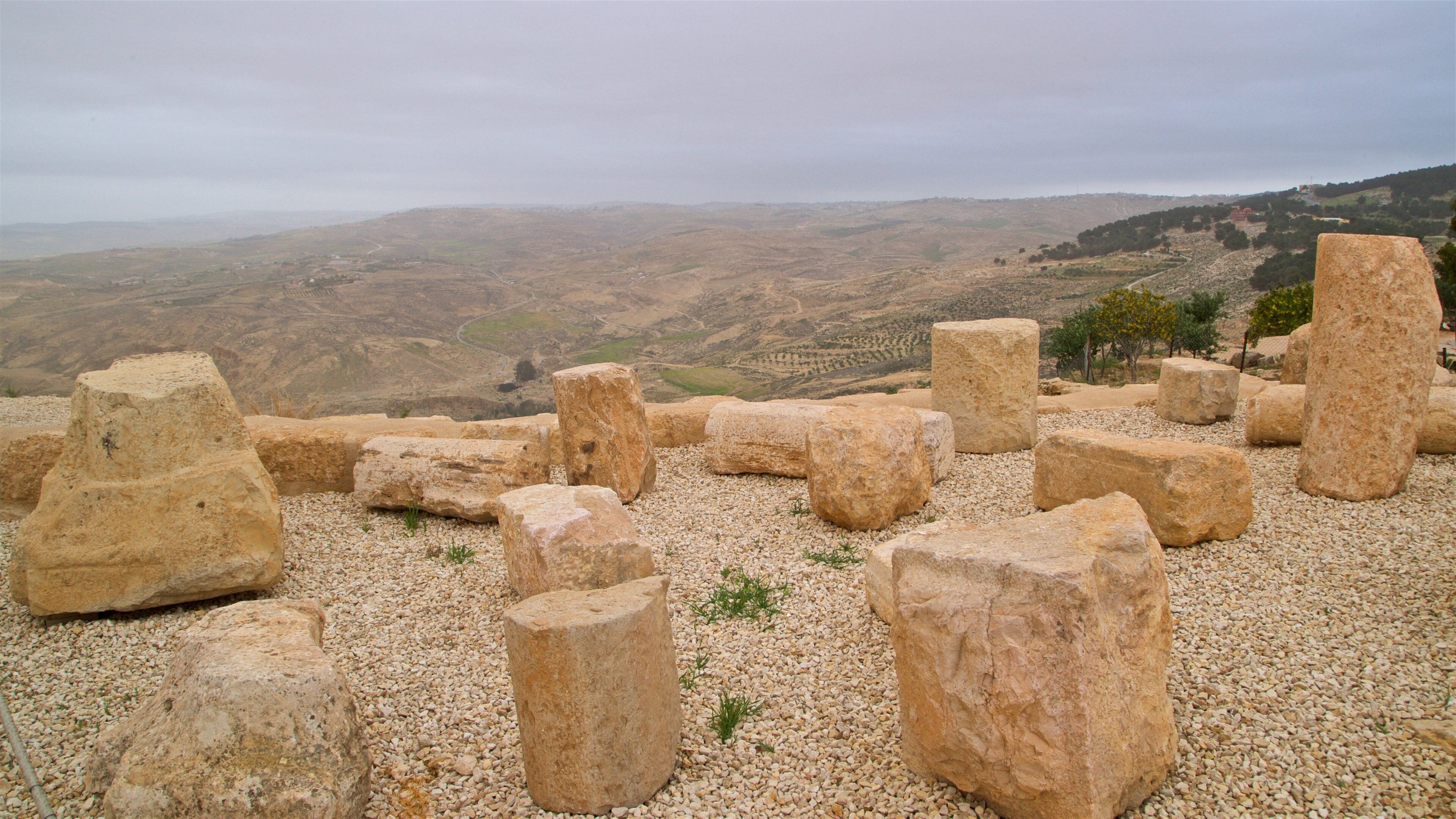 Mount Nebo showing building ruins and landscape views