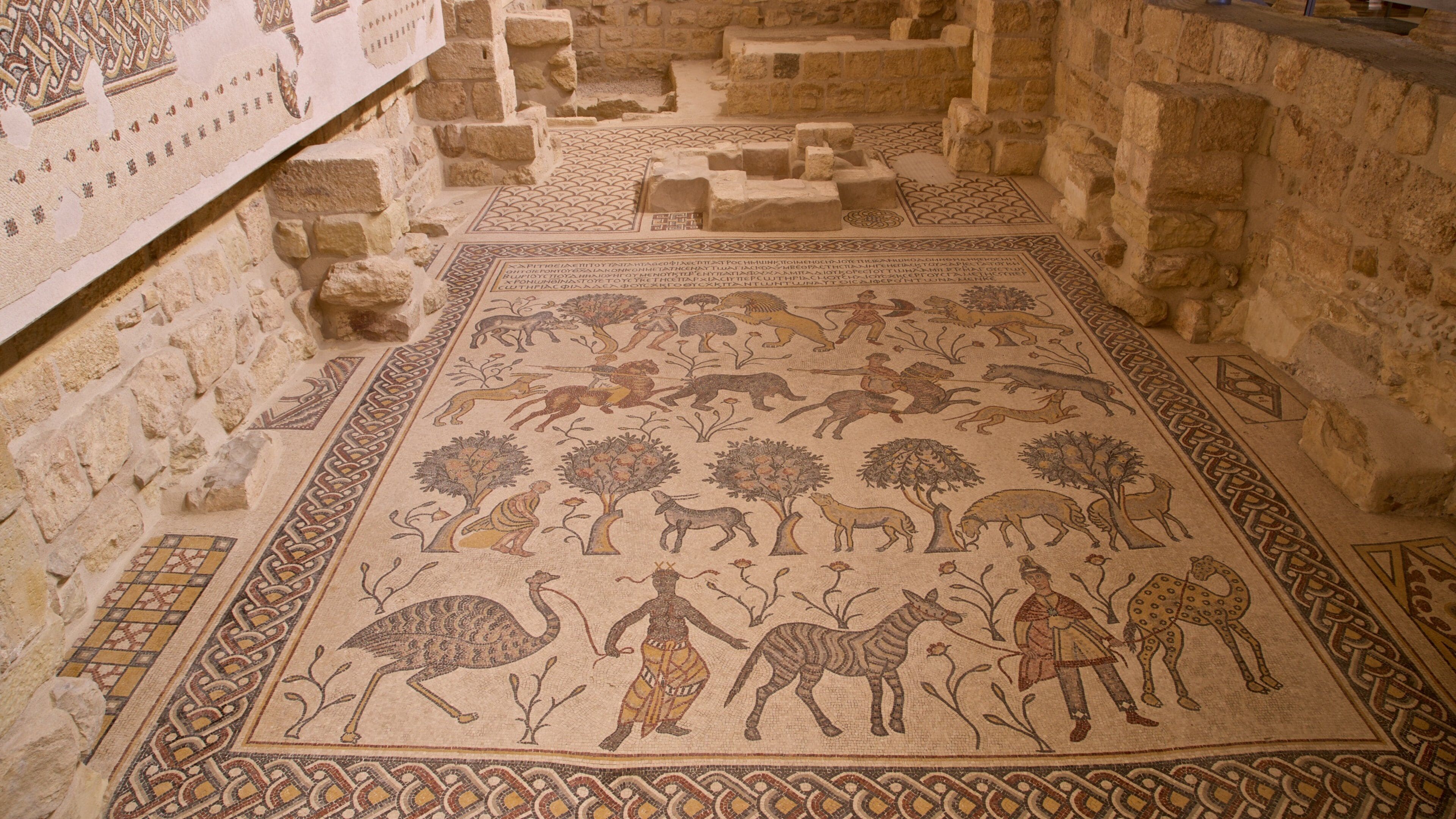 Nebo fasiliteter samt innendørs og kulturarv