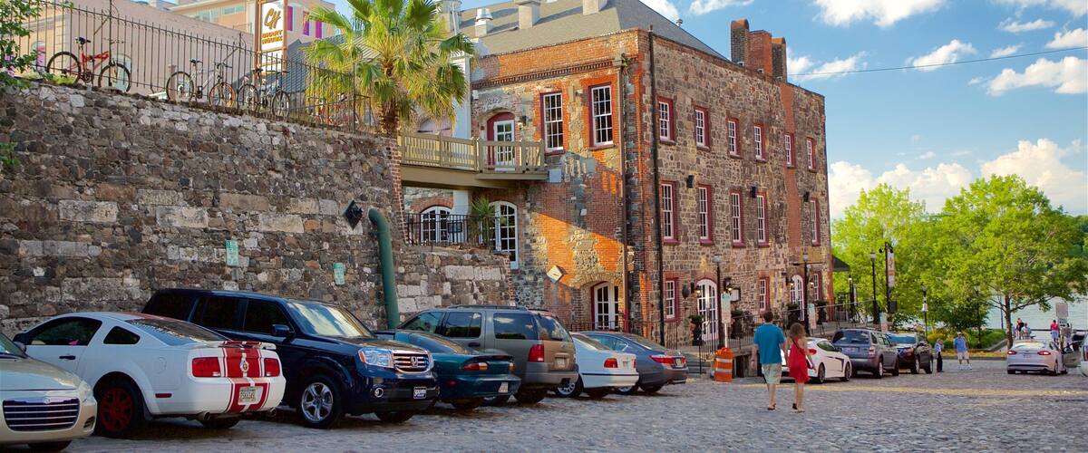 River Street which includes heritage architecture and street scenes