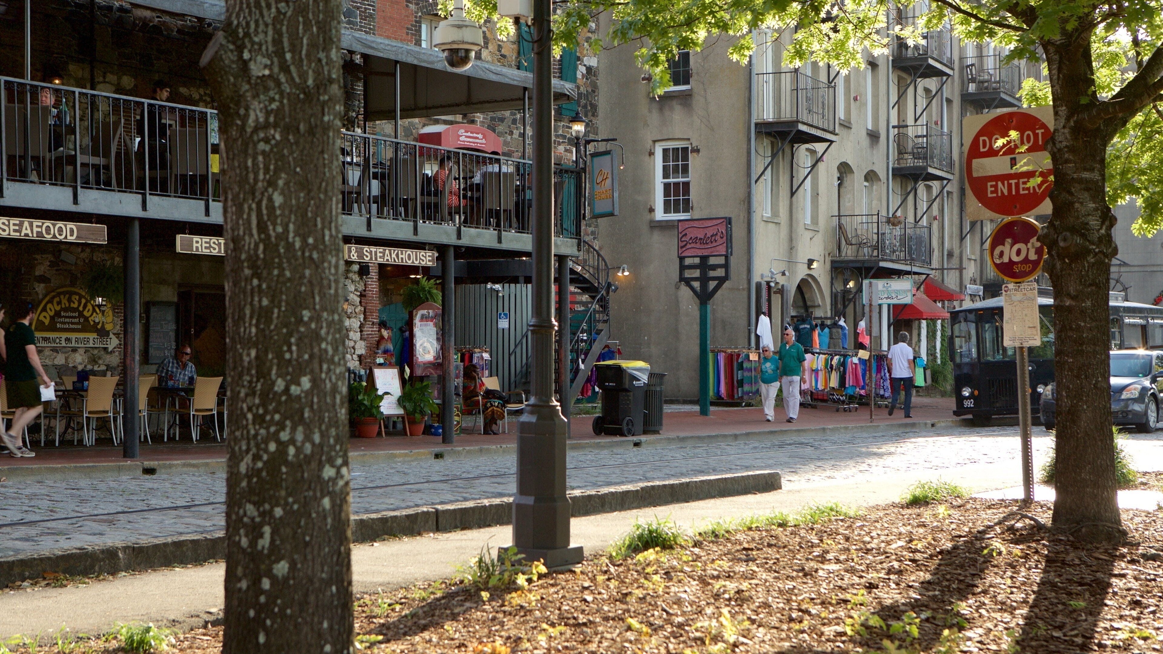 River Street qui includes scènes de rue