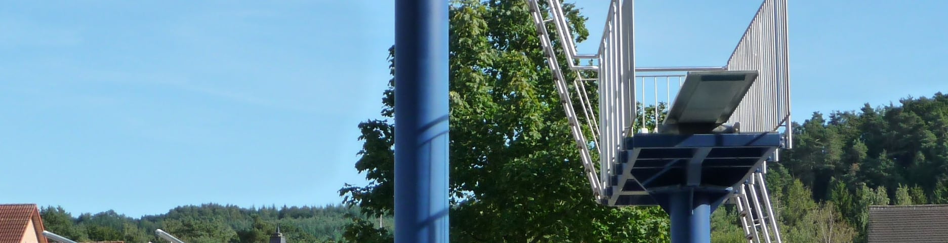 SprungtĂŒrme im Alsenborner Schwimmbad