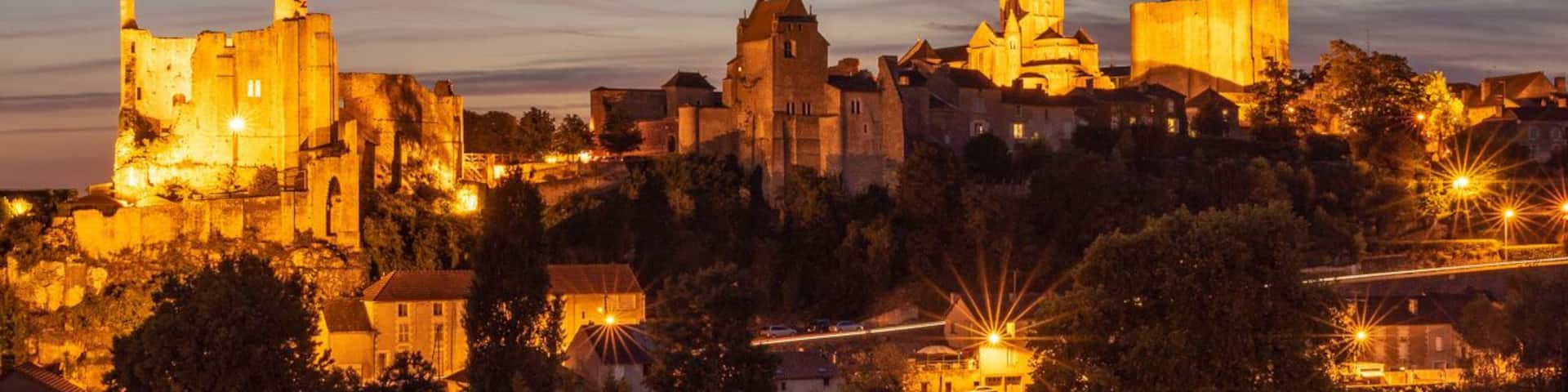 When the sun sets the médiéval city of Chauvigny wakes. #TroveOnTuesday