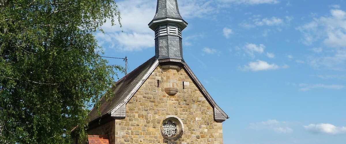 Kapelle St. Nepomuk am Stadtrand von NuĂdorf