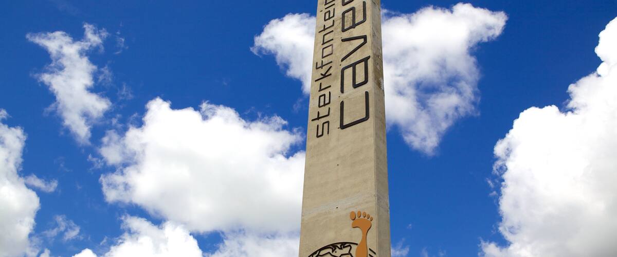 Grotte di Sterkfontein che include segnaletica