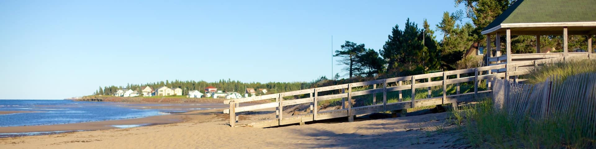 Parlee Beach Provincial Park featuring a sandy beach